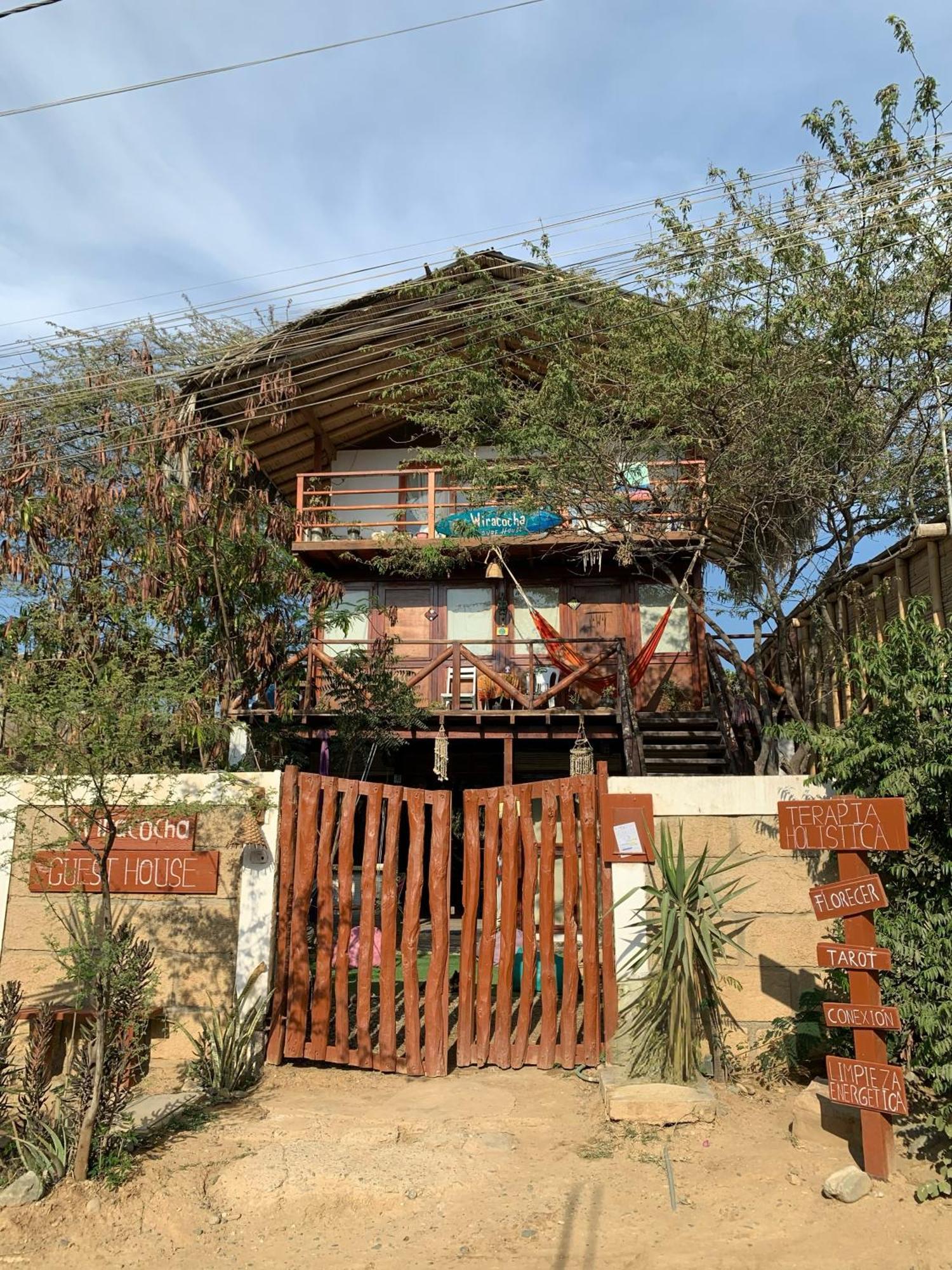 Wiracocha Hostal Máncora Exterior photo