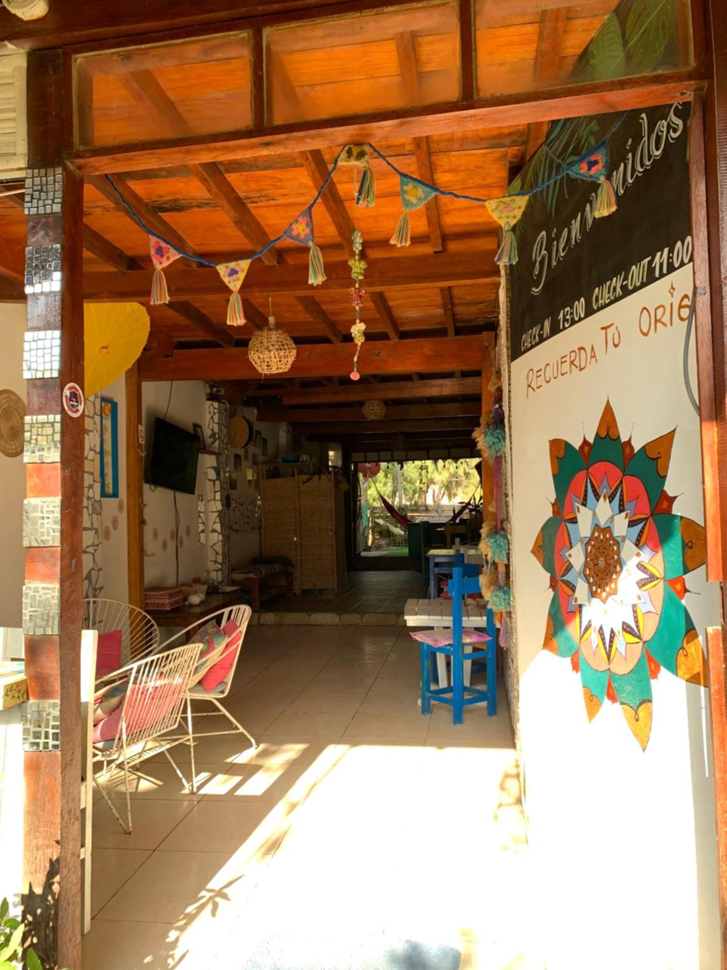 Wiracocha Hostal Máncora Exterior photo