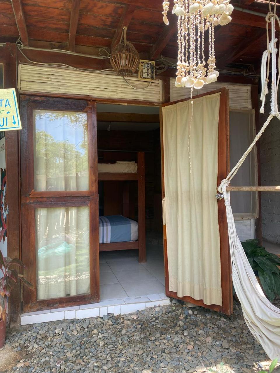 Wiracocha Hostal Máncora Exterior photo